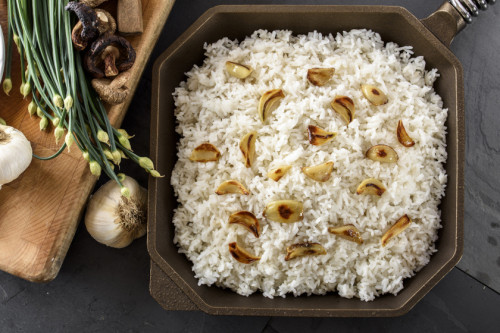 Sült fokhagymás rizs 